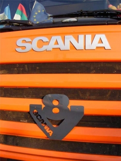 логотип scania v8 на капот логотипы скания