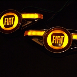 светодиодный поворотник с логотипом fiat поворотники с логотипом