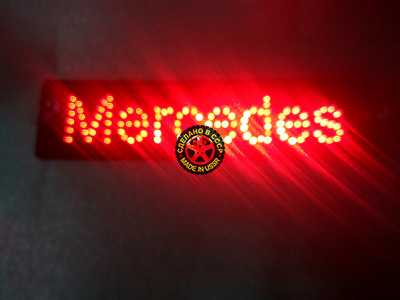 Светодиодный стоп сигнал Mercedes - это дополнительная световая сигнализация об остановке вашего автомобиля. Стоп сигнал имеет универсальное и удобное крепление с помощью присосок, вы с легкостью установите его на заднее стекло автомобиля.