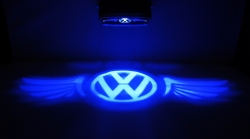 проектор заднего бампера volkswagen проекция логотипа на бампер