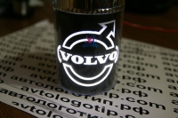пепельница с подсветкой логотипа volvo 2d пепельница с логотипом автомобиля 2d