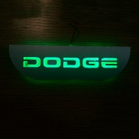 накладки на пороги с подсветкой dodge зеркальные накладки на пороги c подсветкой