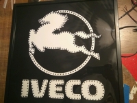 картина логотип для грузовика iveco логотип ивеко