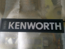 Картина логотип в спальник Kenworth