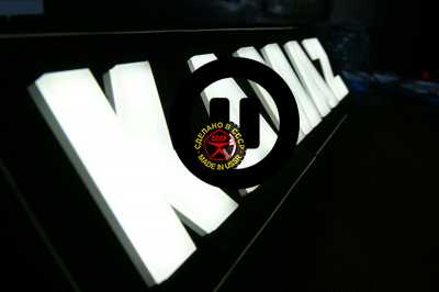 светящийся логотип kamaz 3d на капот логотипы камаз