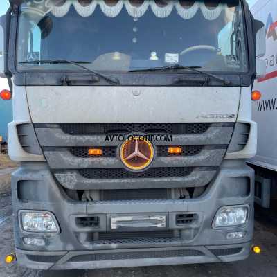 Светодиодная подсветка логотипа грузовика Mercedes Actros MP1-MP3 подложка  Хотите выделяться среди толпы однообразных и «серых» грузовиков Mercedes? Предлагаем оригинальное решение, светящиеся логотипы Mercedes Actros MP1-MP3, в «www.avtologotip.com» вы 